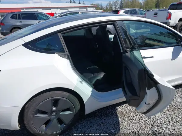 5YJ3E1EA8MF062159 2021 TESLA MODEL 3 - Image 8