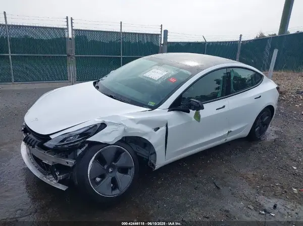 5YJ3E1EA8MF062940 2021 TESLA MODEL 3 - Image 2