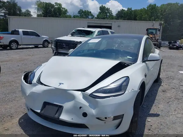 5YJ3E1EA8MF064381 2021 TESLA MODEL 3 - Image 2