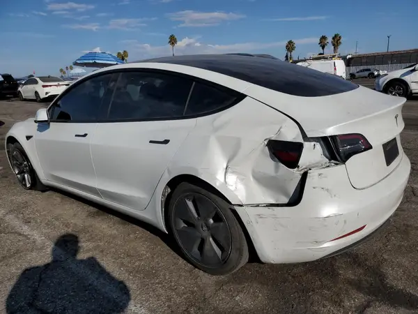 5YJ3E1EA8MF066681 2021 TESLA MODEL 3 - Image 2