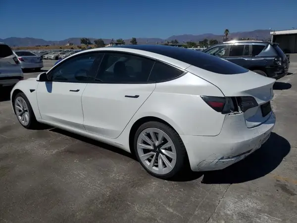 5YJ3E1EA8MF067233 2021 TESLA MODEL 3 - Image 2
