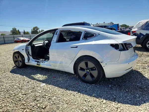 5YJ3E1EA8MF072142 2021 TESLA MODEL 3 - Image 2