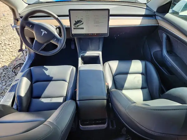 5YJ3E1EA8MF072142 2021 TESLA MODEL 3 - Image 8