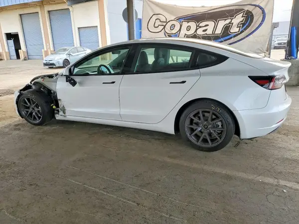 5YJ3E1EA8MF073212 2021 TESLA MODEL 3 - Image 2