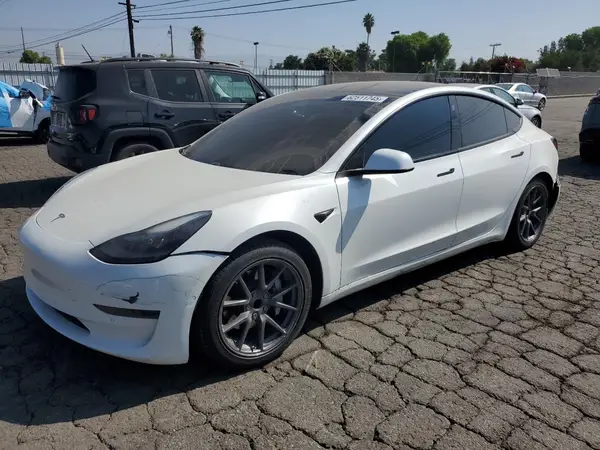 5YJ3E1EA8MF074893 2021 TESLA MODEL 3 - Image 1