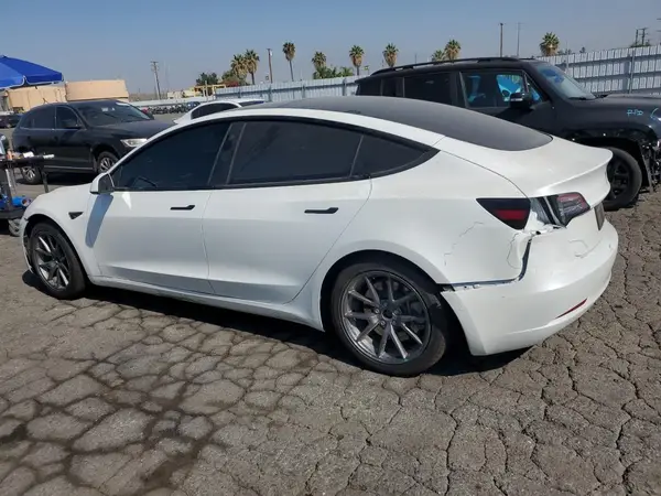 5YJ3E1EA8MF074893 2021 TESLA MODEL 3 - Image 2