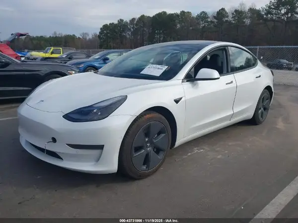 5YJ3E1EA8MF079141 2021 TESLA MODEL 3 - Image 2