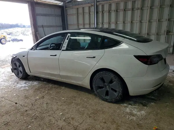 5YJ3E1EA8MF089345 2021 TESLA MODEL 3 - Image 2