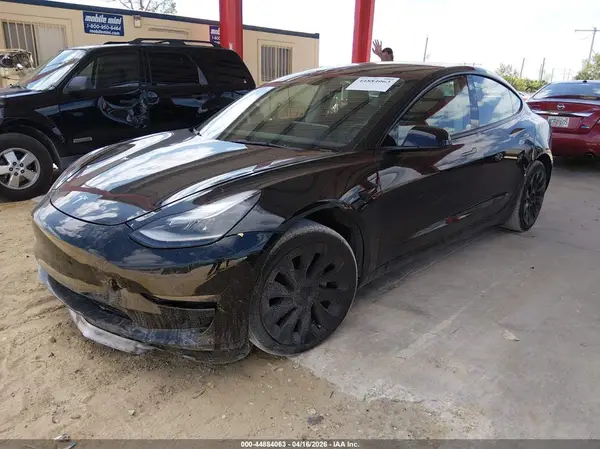 5YJ3E1EA8MF095131 2021 TESLA MODEL 3 - Image 2