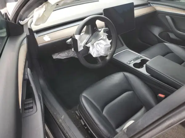 5YJ3E1EA8MF097462 2021 TESLA MODEL 3 - Image 8