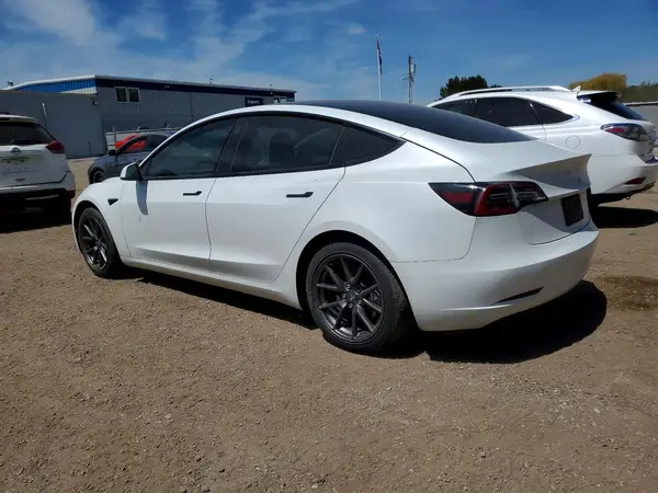 5YJ3E1EA8MF848625 2021 TESLA MODEL 3 - Image 2
