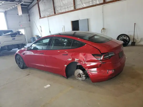 5YJ3E1EA8MF850861 2021 TESLA MODEL 3 - Image 2