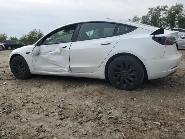 5YJ3E1EA8MF852075 2021 TESLA MODEL 3 - Image 2