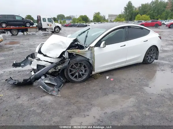 5YJ3E1EA8MF852514 2021 TESLA MODEL 3 - Image 2
