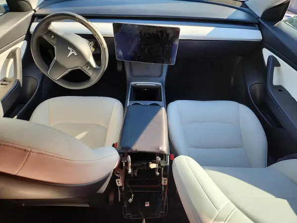 5YJ3E1EA8MF853632 2021 TESLA MODEL 3 - Image 8