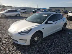 5YJ3E1EA8MF853775 2021 TESLA MODEL 3