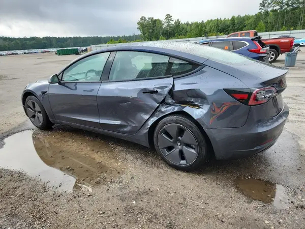 5YJ3E1EA8MF854053 2021 TESLA MODEL 3 - Image 2