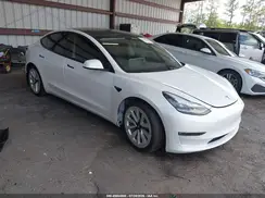 5YJ3E1EA8MF856708 2021 TESLA MODEL 3