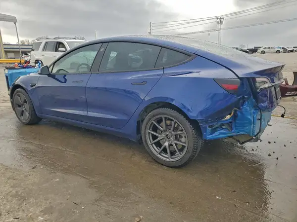5YJ3E1EA8MF859558 2021 TESLA MODEL 3 - Image 2