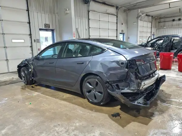 5YJ3E1EA8MF866932 2021 TESLA MODEL 3 - Image 2