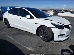5YJ3E1EA8MF871001 2021 TESLA MODEL 3