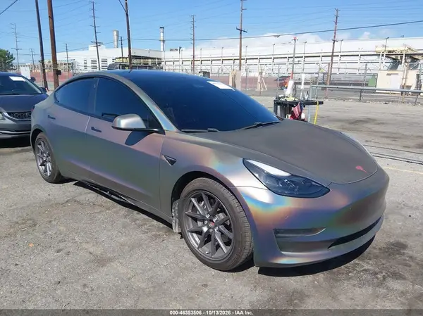 5YJ3E1EA8MF872956 2021 TESLA MODEL 3 - Image 1