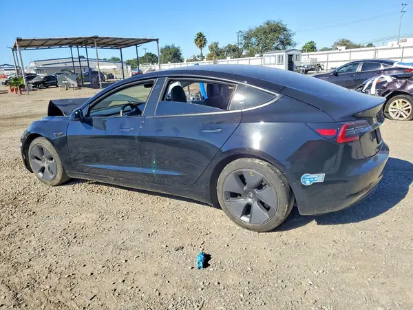 5YJ3E1EA8MF876490 2021 TESLA MODEL 3 - Image 2
