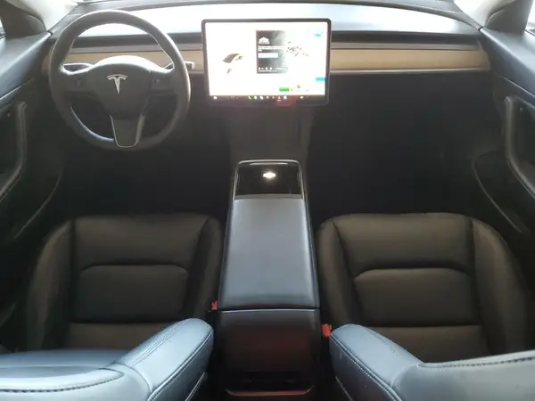 5YJ3E1EA8MF907981 2021 TESLA MODEL 3 - Image 8