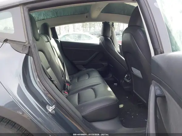 5YJ3E1EA8MF918284 2021 TESLA MODEL 3 - Image 8