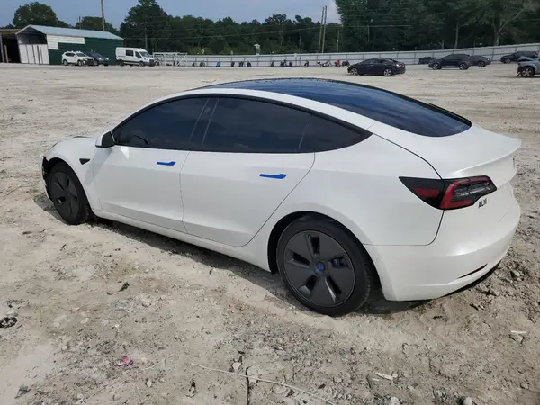5YJ3E1EA8MF918723 2021 TESLA MODEL 3 - Image 2