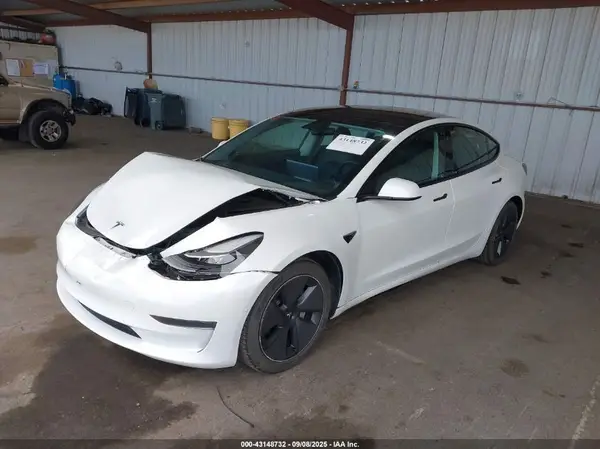 5YJ3E1EA8MF919967 2021 TESLA MODEL 3 - Image 2