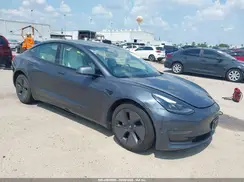 5YJ3E1EA8MF921699 2021 TESLA MODEL 3