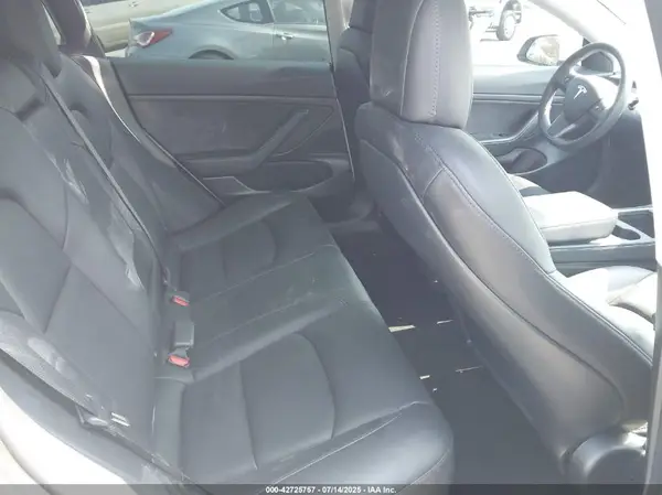 5YJ3E1EA8MF936395 2021 TESLA MODEL 3 - Image 8
