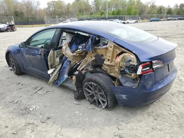 5YJ3E1EA8MF973141 2021 TESLA MODEL 3 - Image 2