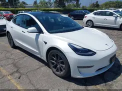 5YJ3E1EA8MF985547 2021 TESLA MODEL 3