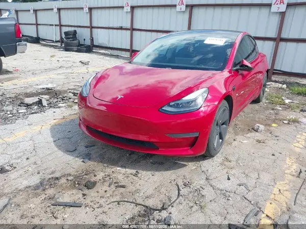5YJ3E1EA8MF986195 2021 TESLA MODEL 3 - Image 2