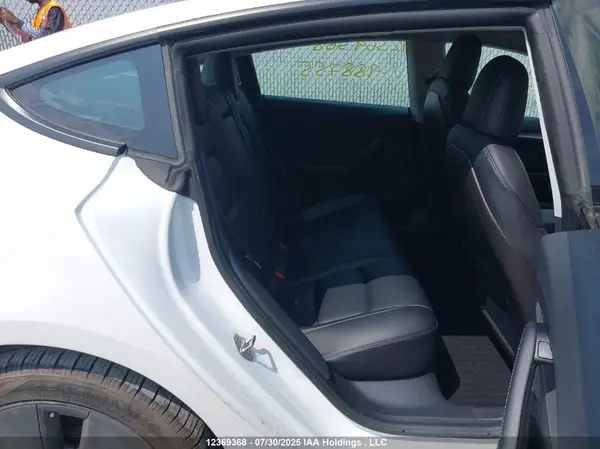 5YJ3E1EA8MF988755 2021 TESLA MODEL 3 - Image 8