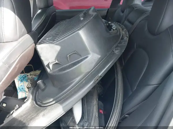 5YJ3E1EA8MF990702 2021 TESLA MODEL 3 - Image 8