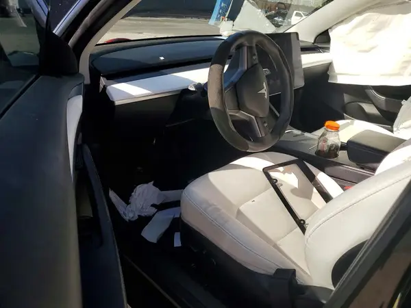 5YJ3E1EA8MF994331 2021 TESLA MODEL 3 - Image 8
