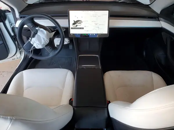 5YJ3E1EA8MF995043 2021 TESLA MODEL 3 - Image 8