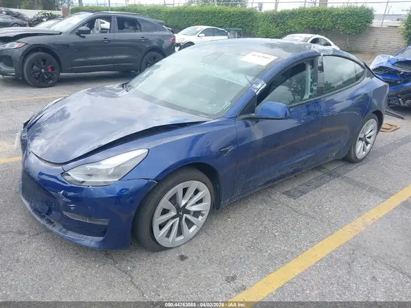5YJ3E1EA8MF998475 2021 TESLA MODEL 3 - Image 2