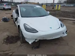 5YJ3E1EA8NF101561 2022 TESLA MODEL 3