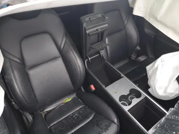 5YJ3E1EA8NF106940 2022 TESLA MODEL 3 - Image 8