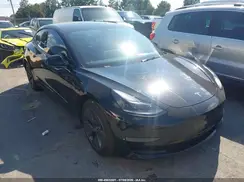5YJ3E1EA8NF108381 2022 TESLA MODEL 3