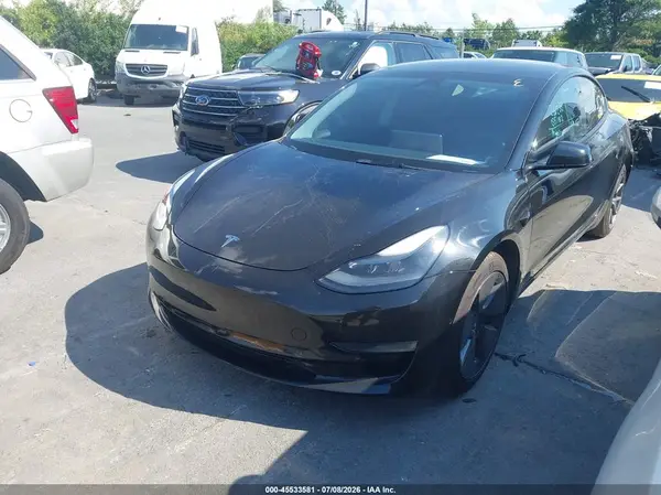 5YJ3E1EA8NF108381 2022 TESLA MODEL 3 - Image 2