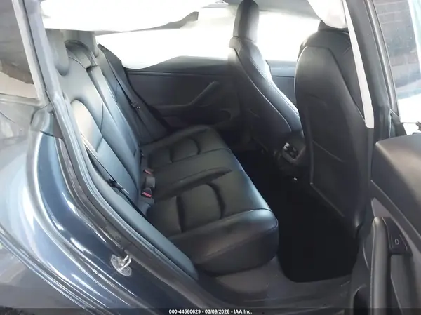 5YJ3E1EA8NF113127 2022 TESLA MODEL 3 - Image 8