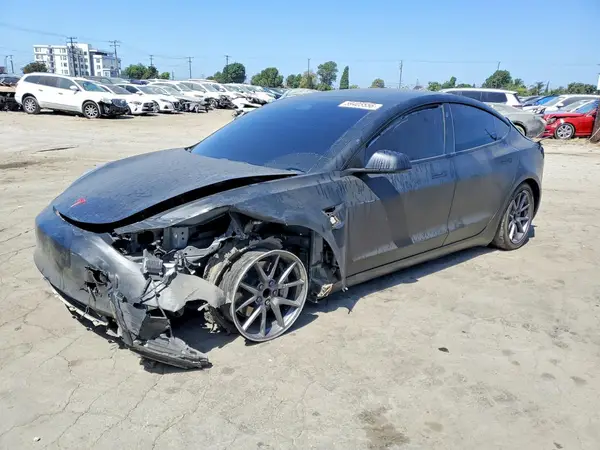 5YJ3E1EA8NF117100 2022 TESLA MODEL 3 - Image 1