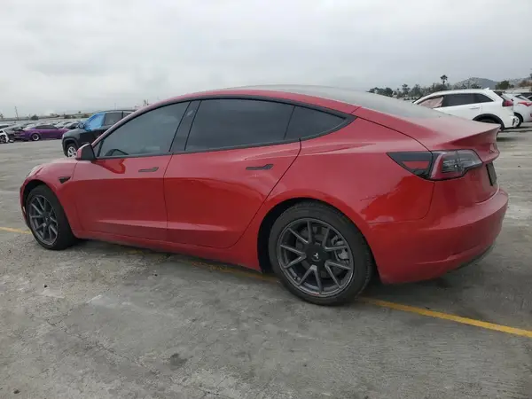 5YJ3E1EA8NF136620 2022 TESLA MODEL 3 - Image 2