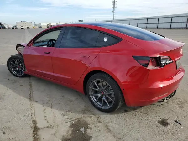 5YJ3E1EA8NF138223 2022 TESLA MODEL 3 - Image 2