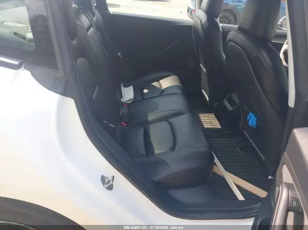 5YJ3E1EA8NF151926 2022 TESLA MODEL 3 - Image 8
